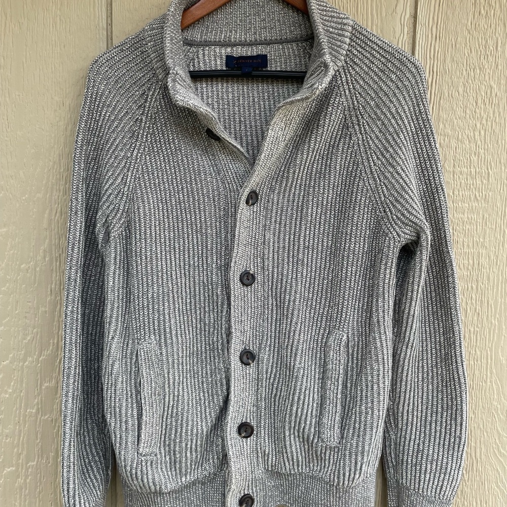 Denver Hayes Men's Gray Sweater